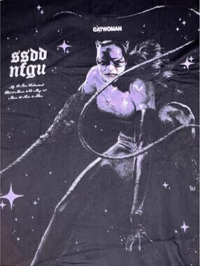 Darc Catwoman Side By Side Series Tee XL NWT